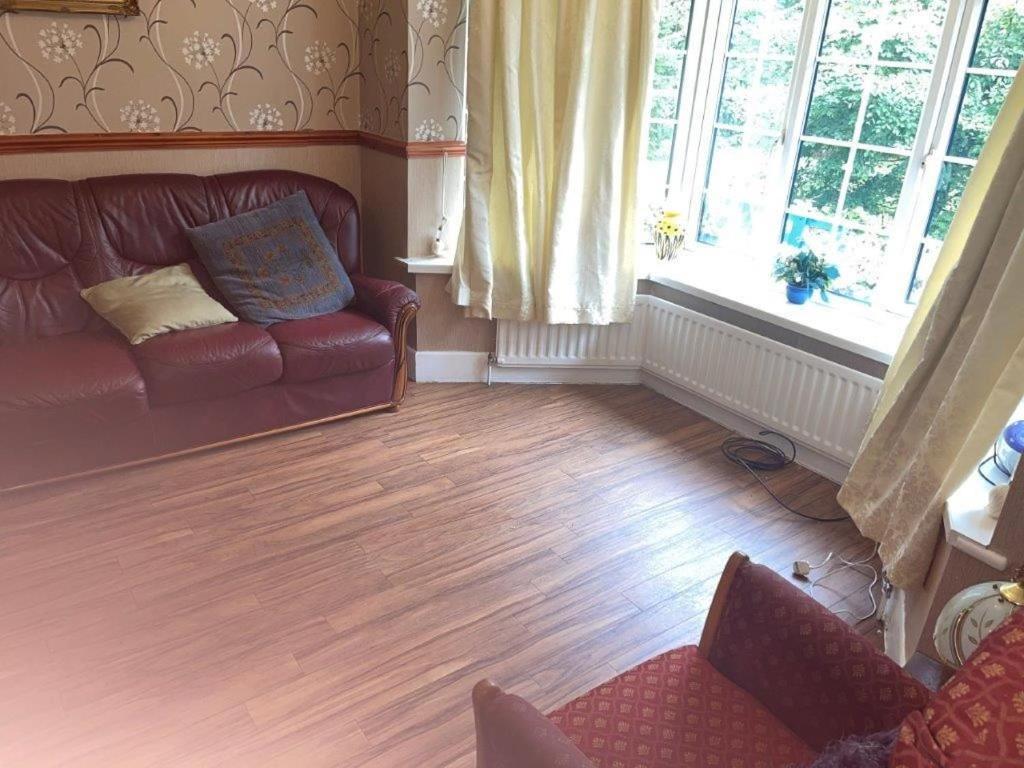 Burleigh House 5*